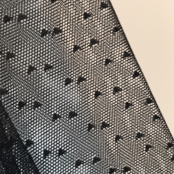 NWT Jollycode top with sheer sleeves, size med - Picture 6 of 10